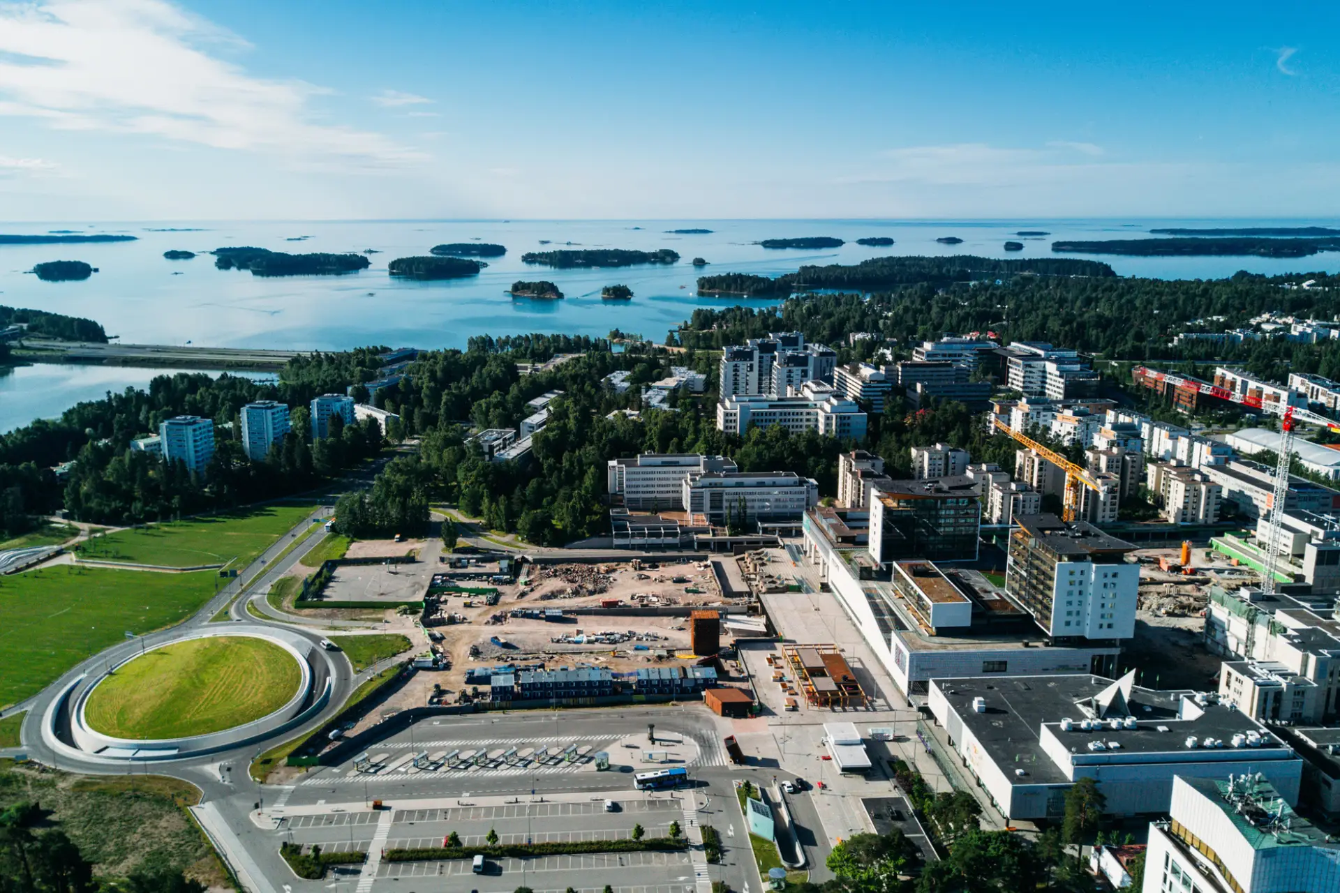 Domio kiinteistöpalvelut tarjoaa kattavat kiinteistöhuolto- ja siivouspalvelut pääkaupunkiseudulla.
